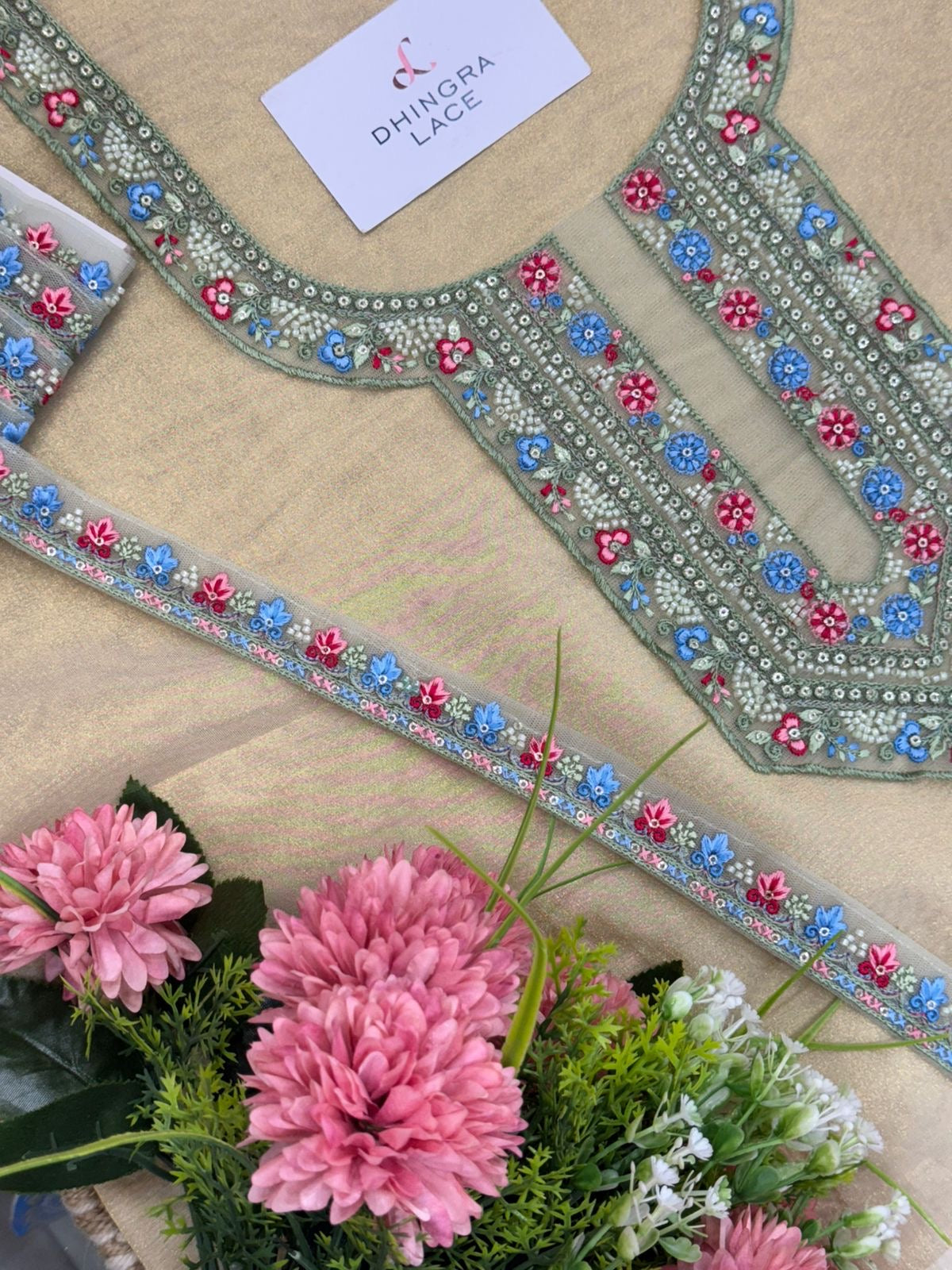 Beautiful Net Based Handwork Neck With 1 Meter Lace 060525