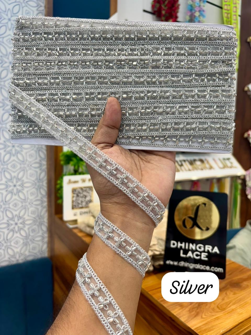 Beautiful Net Based Cutpipe Work Lace 160925