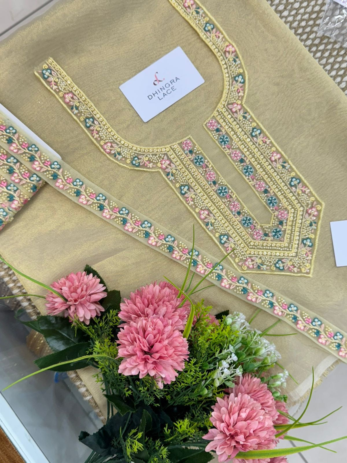 Beautiful Net Based Handwork Neck With 1 Meter Lace 060525
