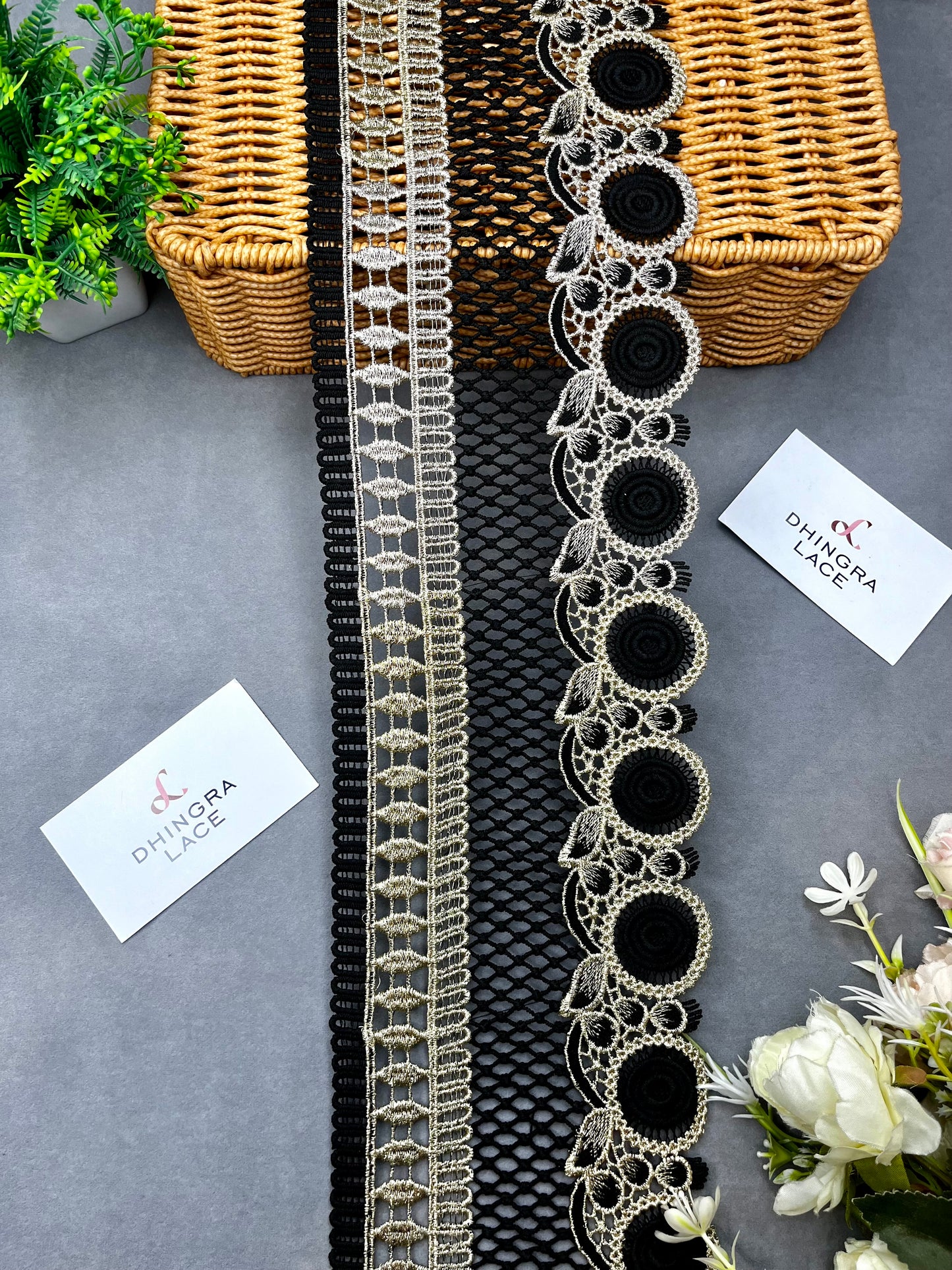 Beautiful Black Gold Guipure 5.5 Inches Broad Lace 310724