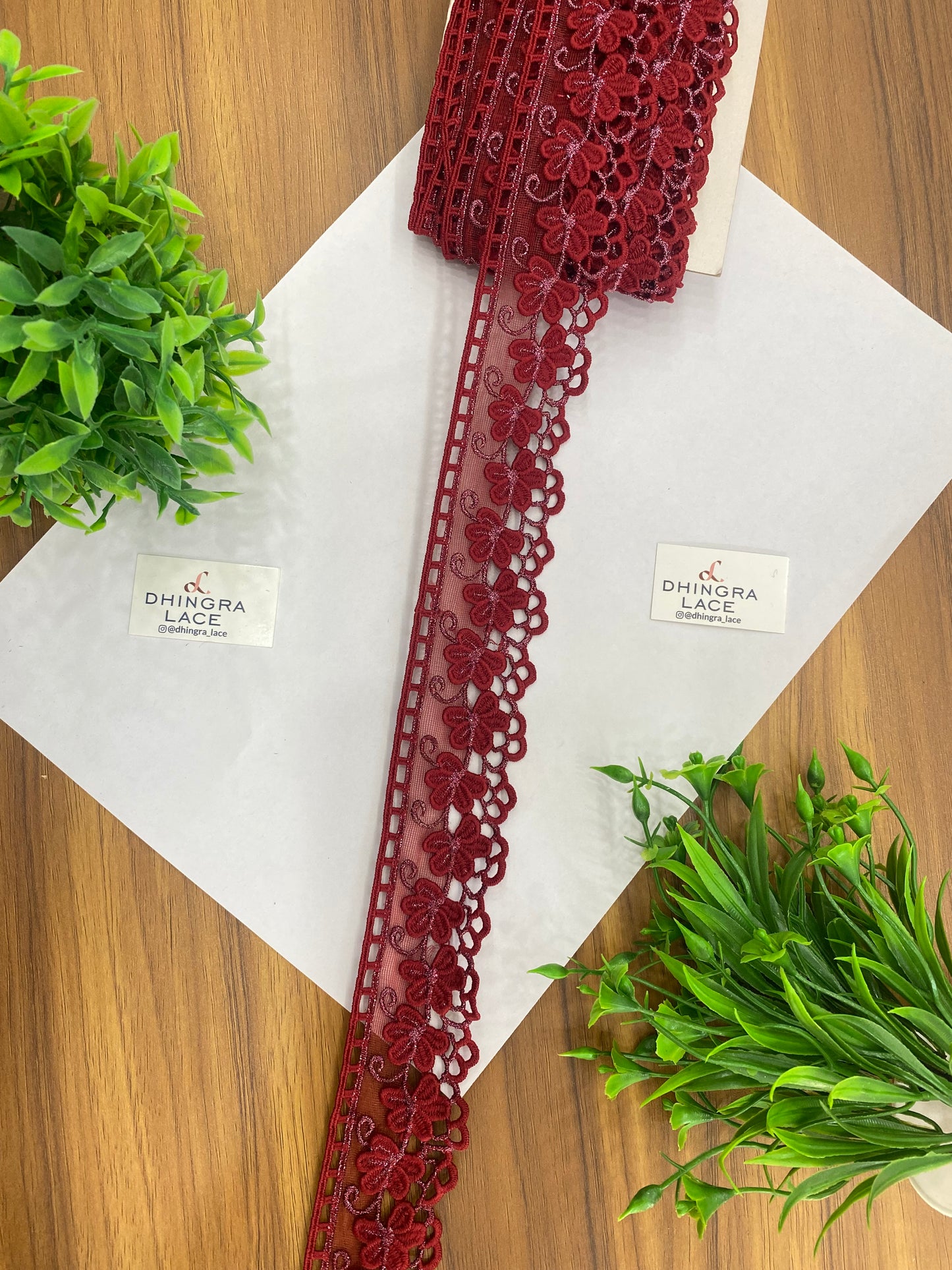 Beautiful Net Based Zari Work Guipure Lace (1 Meter) 090626