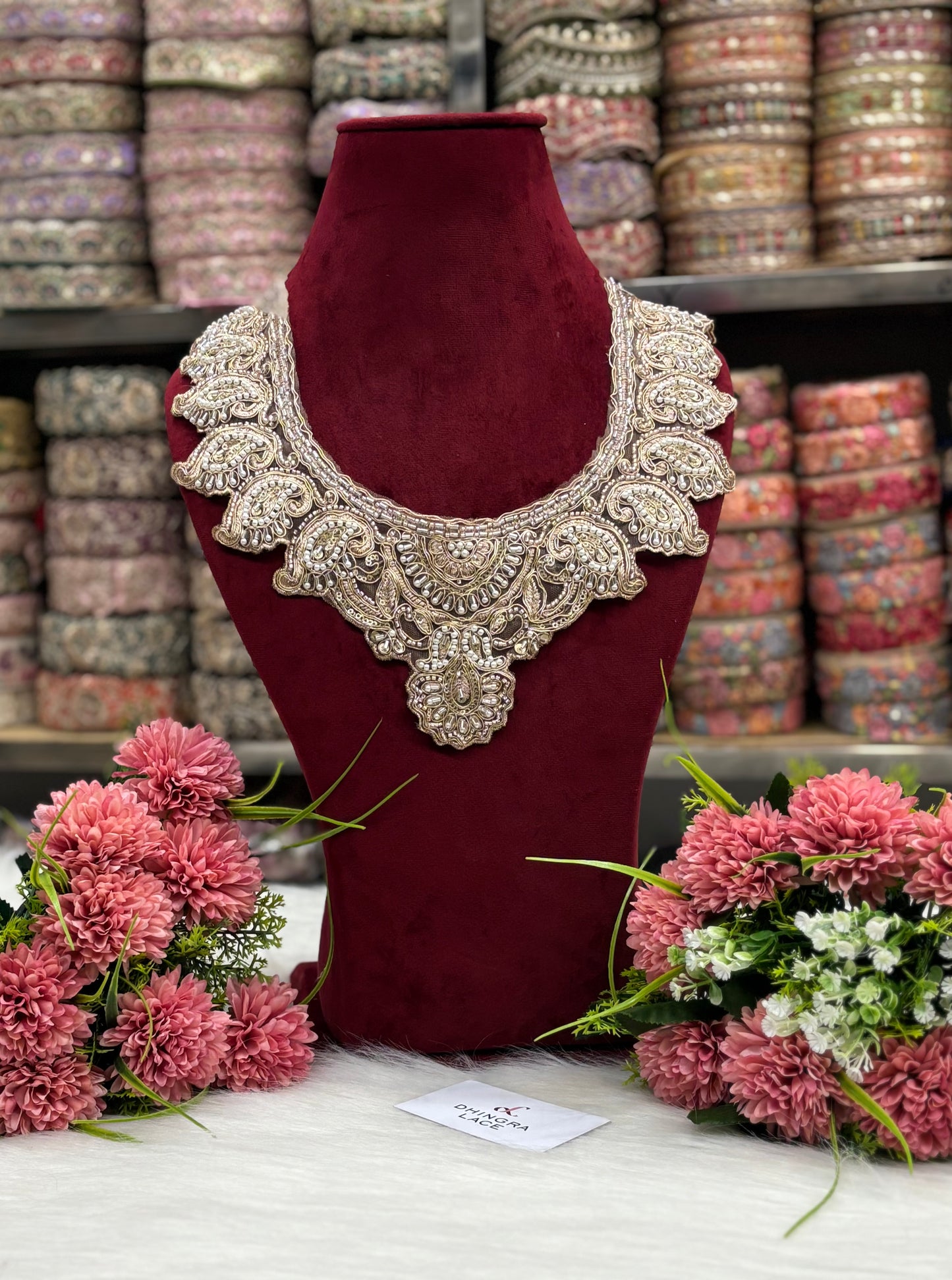 Beautiful Net Based Cutpipe And Sequence Work Neck Gold 130325