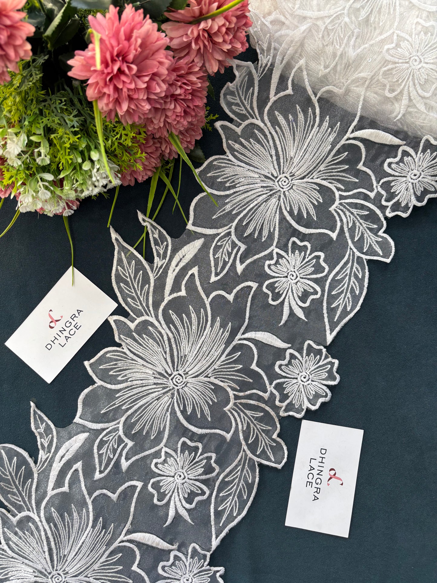 Beautiful Organza Based Flower Lace 190525/170625