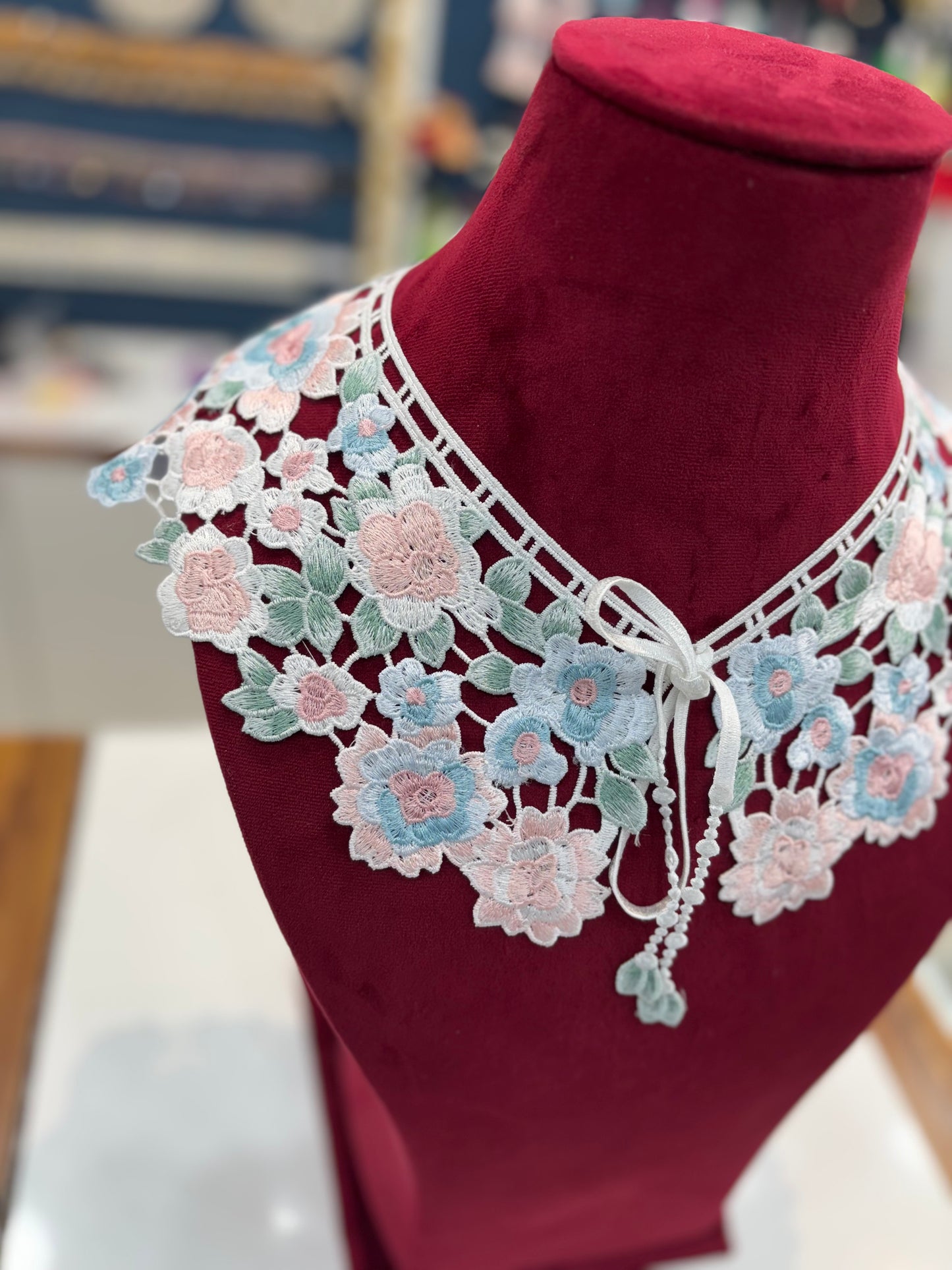 Beautiful Guipure Multicolour Cape Collar 090125