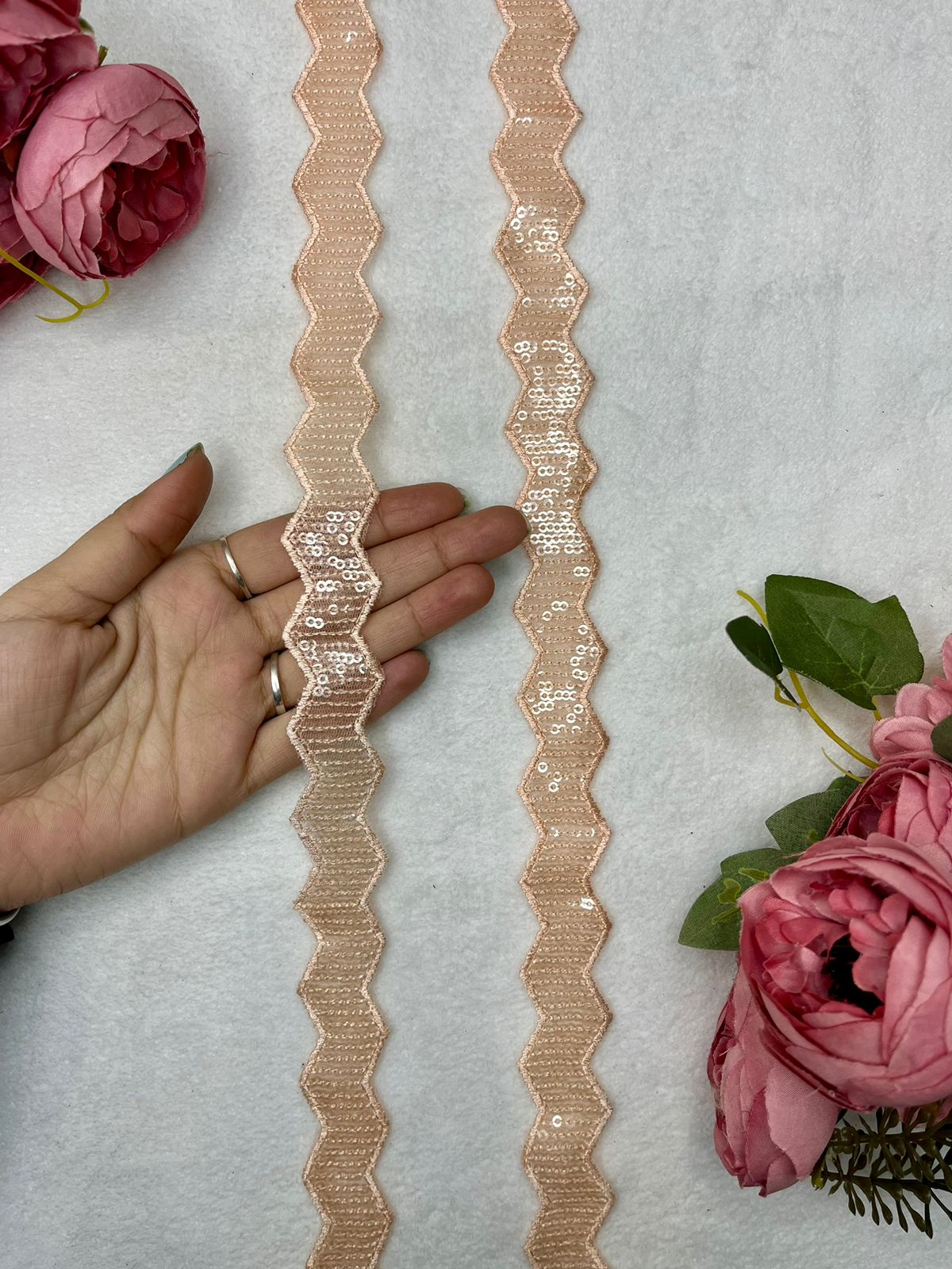 Beautiful Sequence Scallop Lace Peach 240824