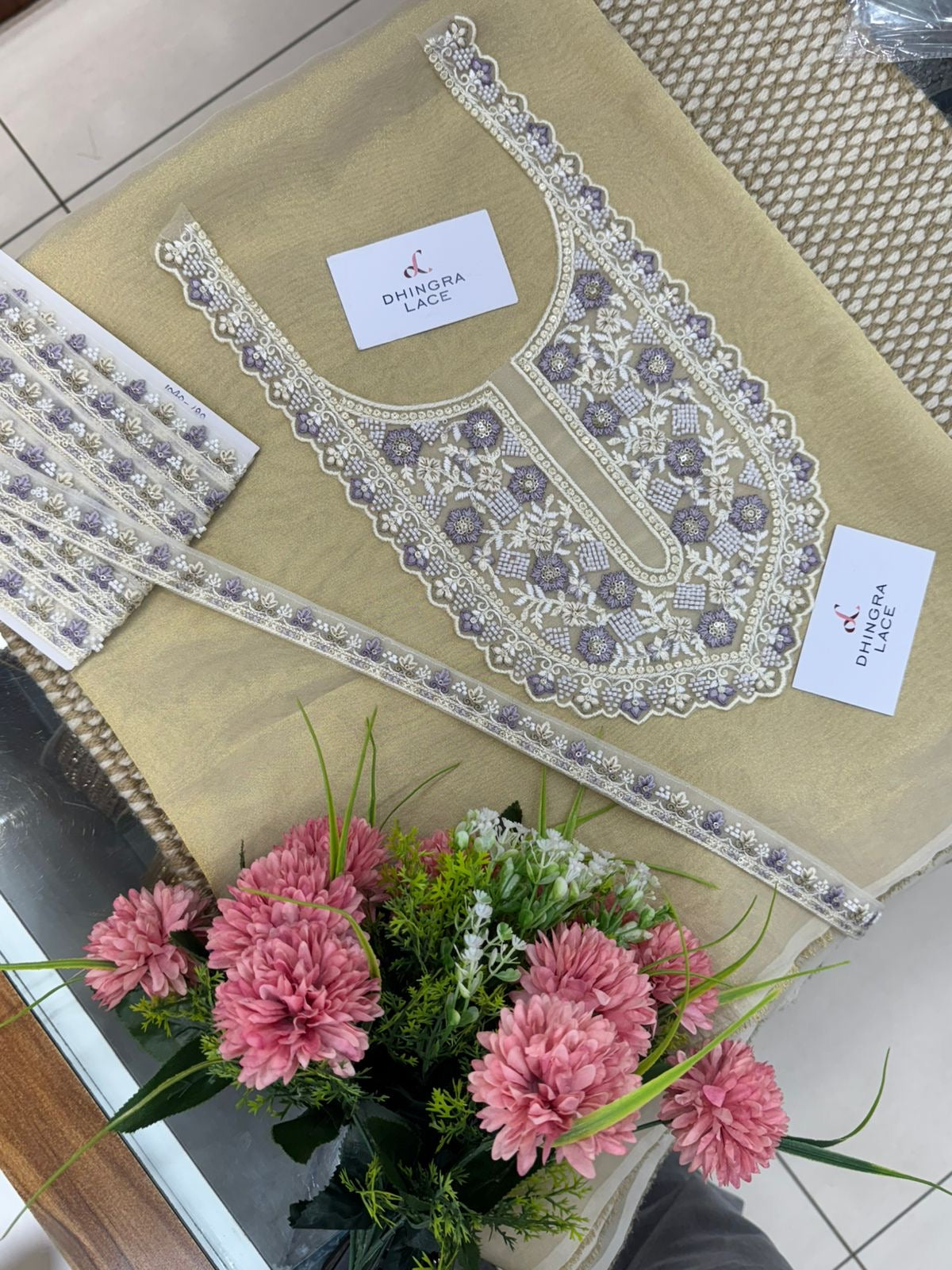 Beautiful Net Based Handwork Neck With 1 Meter Lace 060525