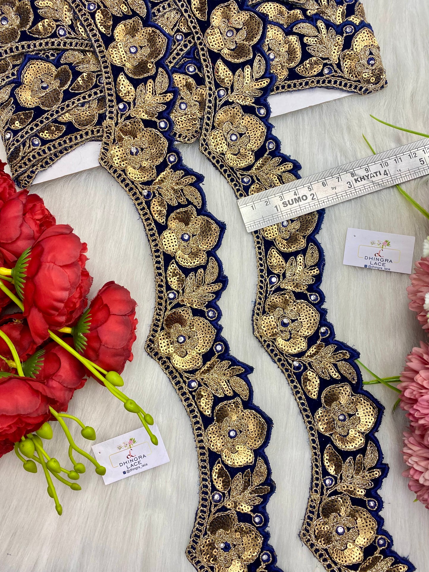 Beautiful Velvet Based 2 Inches Broad Scallop Lace Navy Blue 9 Meters 070126/090126