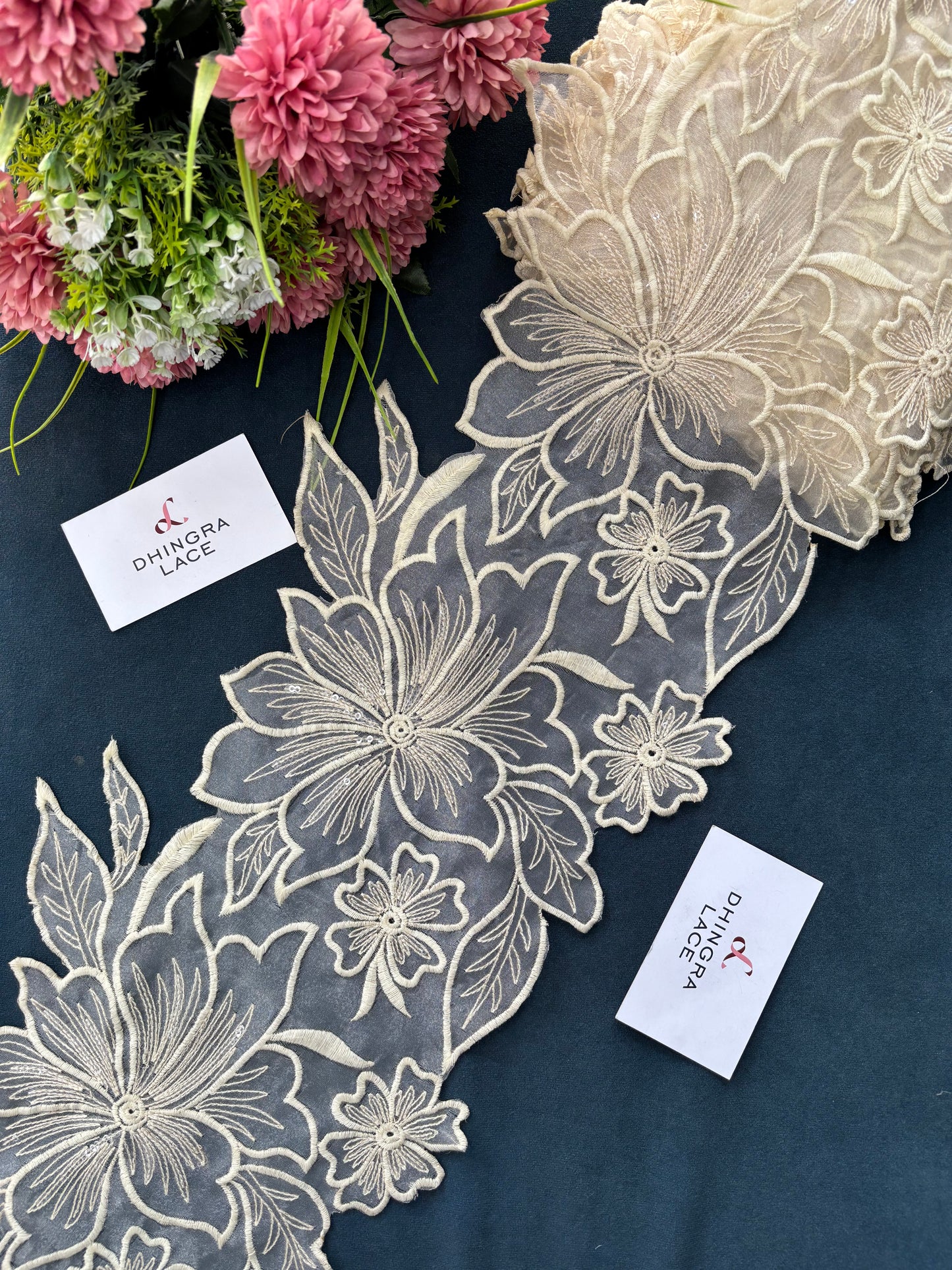 Beautiful Organza Based Flower Lace Off White 190525/170625