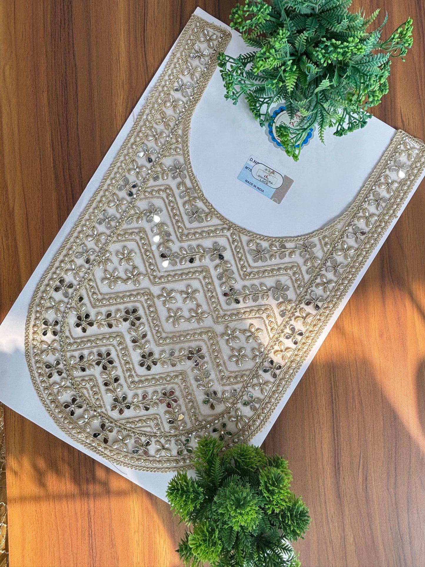 Beautiful Mirror Pearls And Zarkan Work Neck Patch 200126