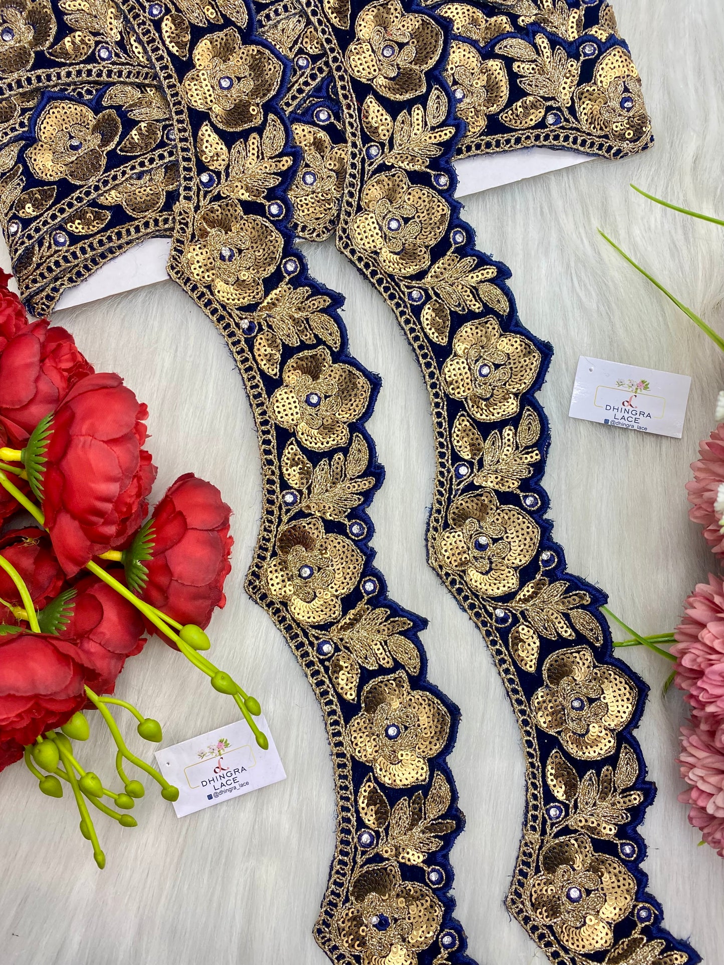 Beautiful Velvet Based 2 Inches Broad Scallop Lace Navy Blue 9 Meters 070126/090126