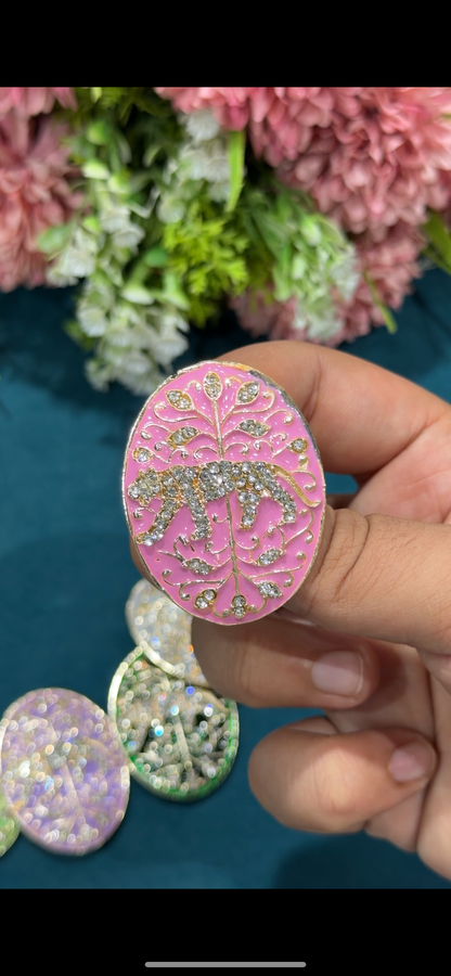 Beautiful Zarkan Work Metal Brooches (1 Piece) 030726