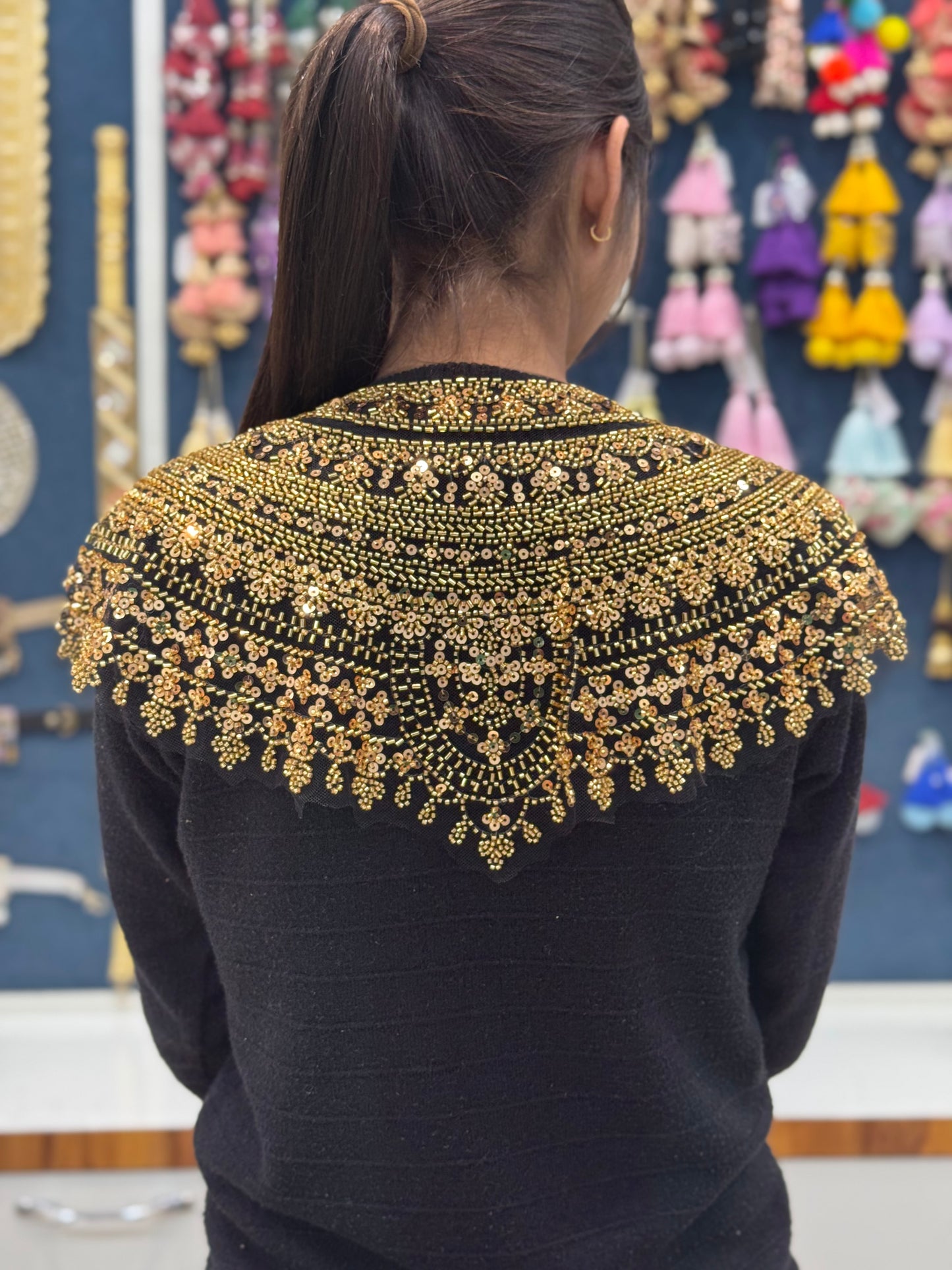 Beautiful Black Net Based Sequence And Cutpipe Work Cape Gold 040325