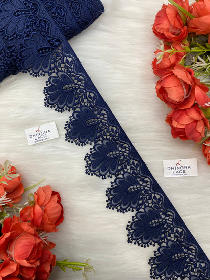 Beautiful Net Based Guipure Laces (1 Meter) 010726