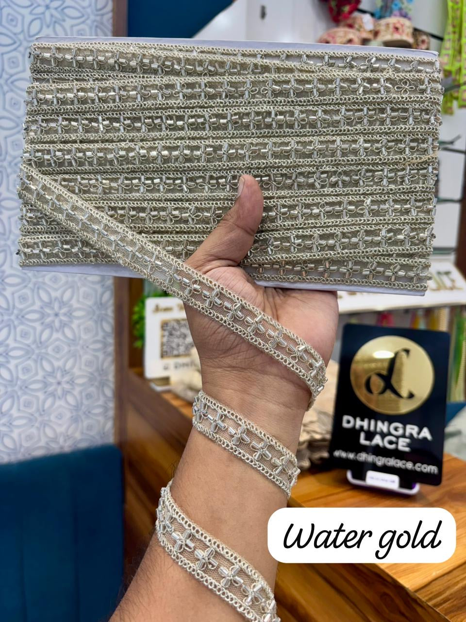 Beautiful Net Based Cutpipe Work Lace 160925