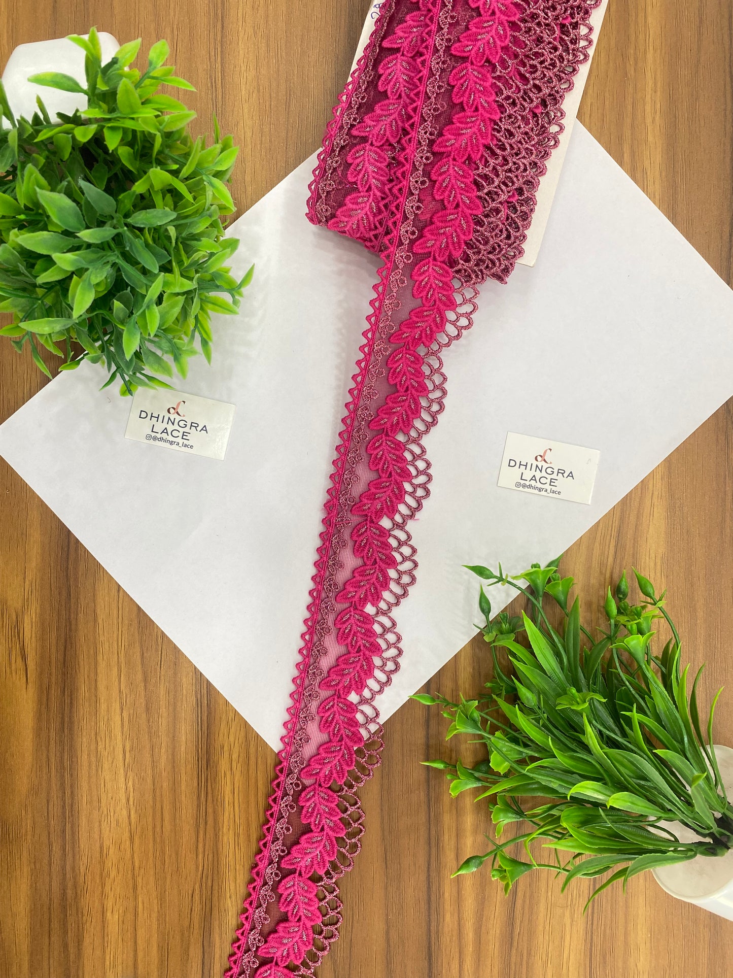 Beautiful Net Based Zari Work Guipure Lace (1 Meter) 090626
