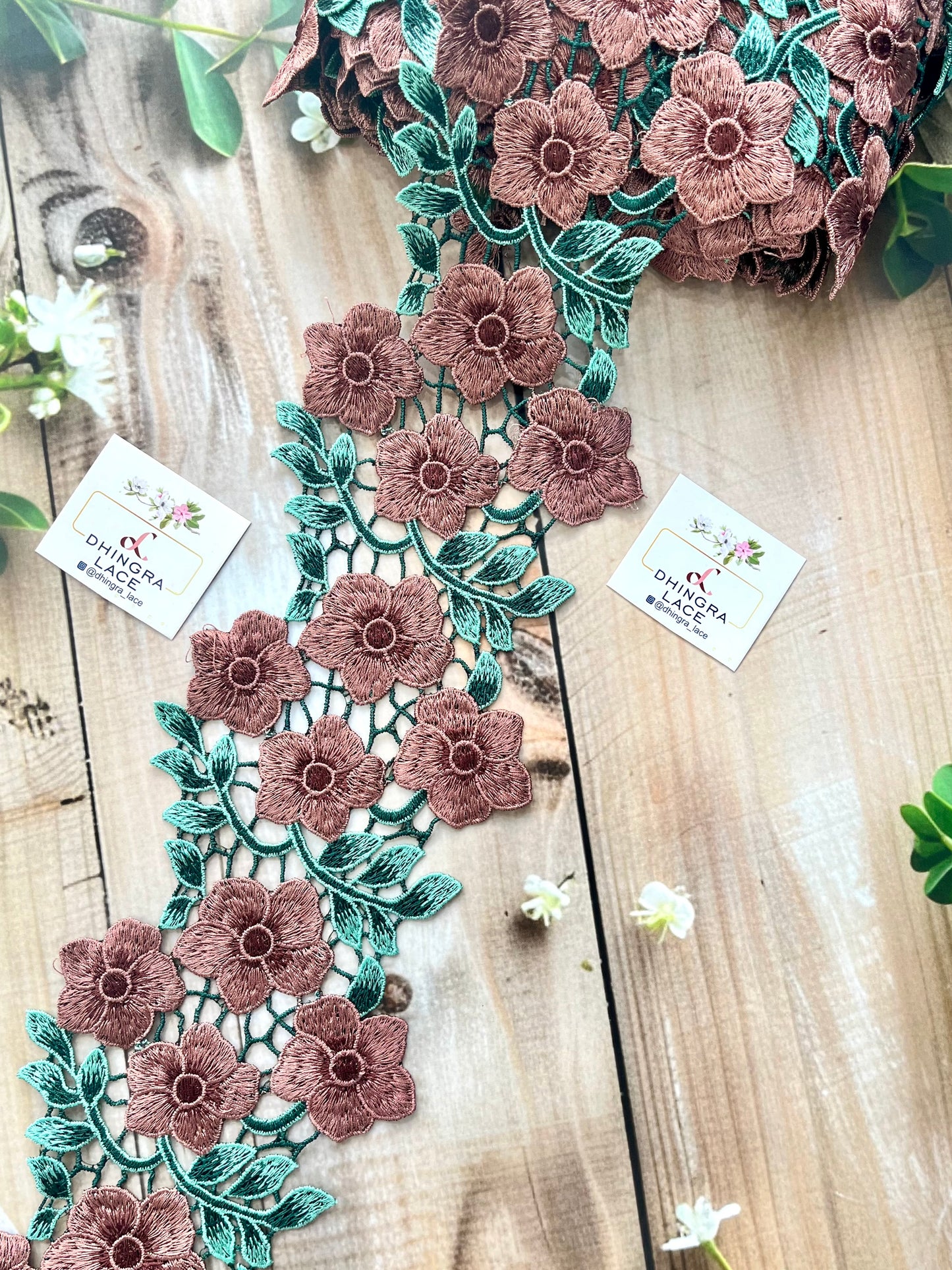 Beautiful Guipure Flower Lace Light Brown 050825