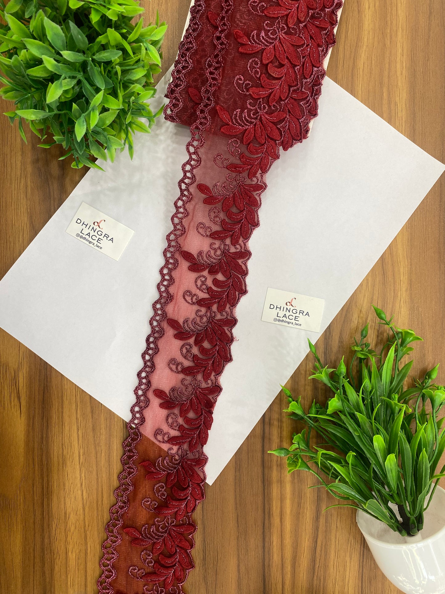 Beautiful Net Based Zari Work Guipure Lace (1 Meter) 090626/120626