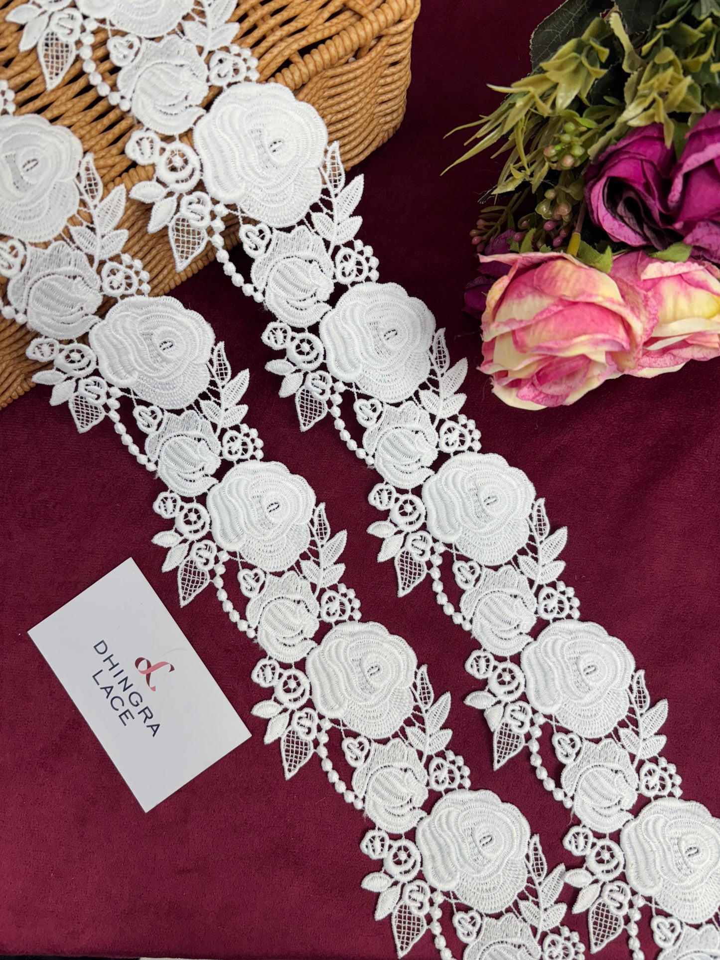 Beautiful White Guipure Flower Lace 010325/110325
