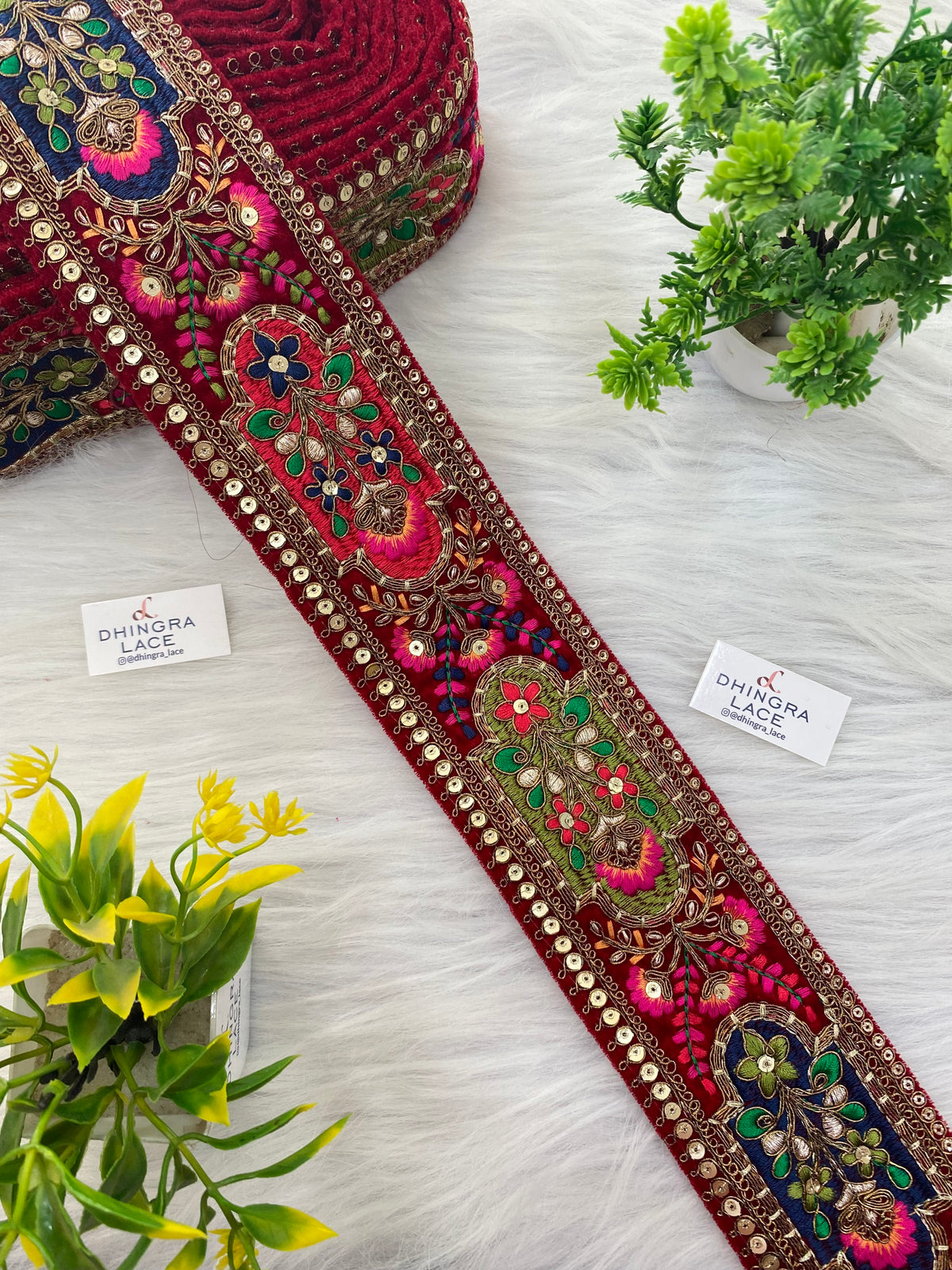 Velvet Based Multithread Work Zari Border (9 Meters) 011026