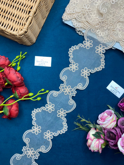 Beautiful Organza Based Scallop Lace (1 Meter) 060626