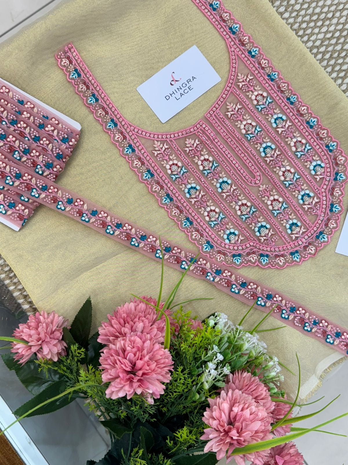 Beautiful Net Based Handwork Neck With 1 Meter Lace 060525