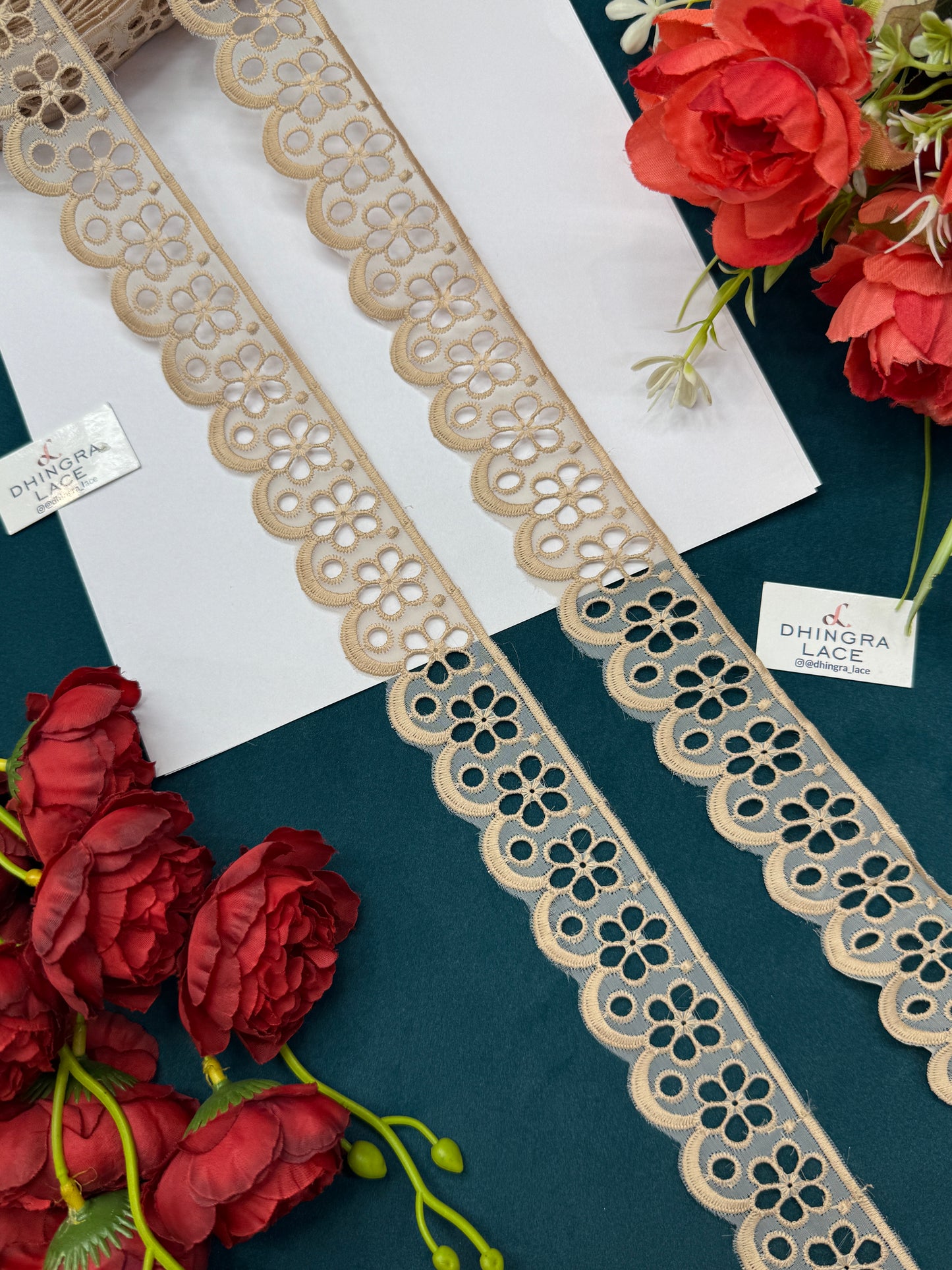 Beautiful Organza Based Scallop 1.5 Inches Broad Lace (9 Meters) 300526/050626