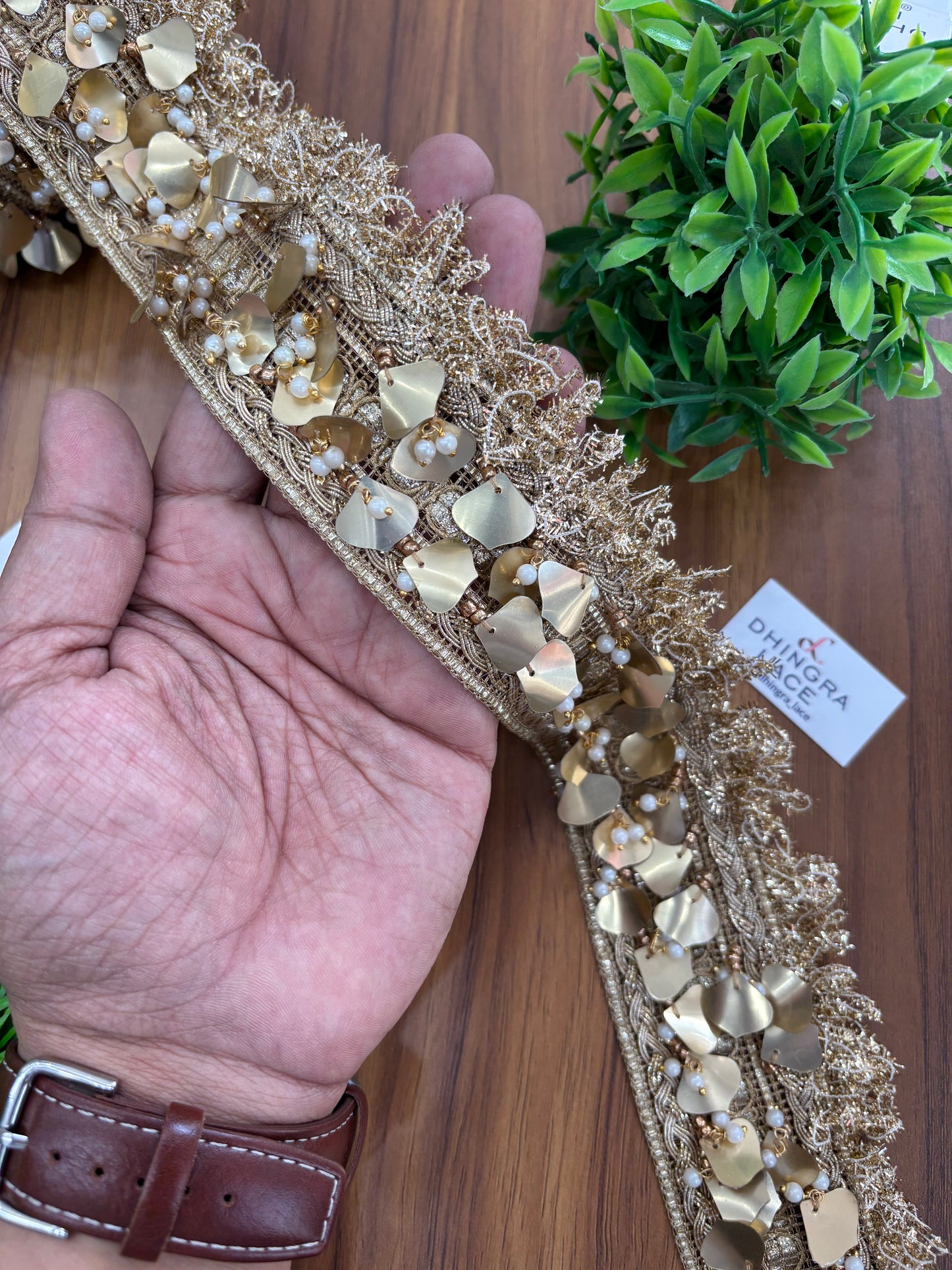 Jhalmuri Lace Hanging Seqins Shells & Scrumble Kiran 1.5 Meters 300426