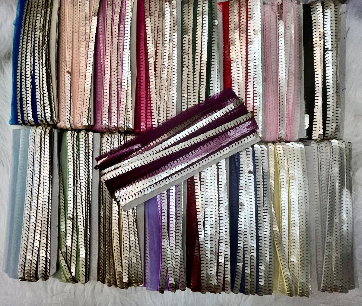 Coloured Sequence Tie With Thread Net Base Lace (9 Meters) 210926