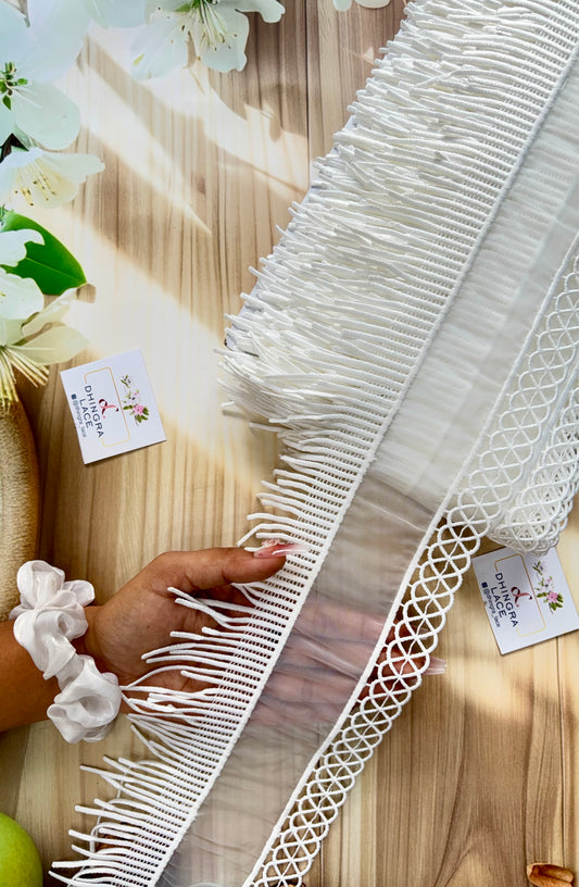 Beautiful Organza Fringes Lace White 010725