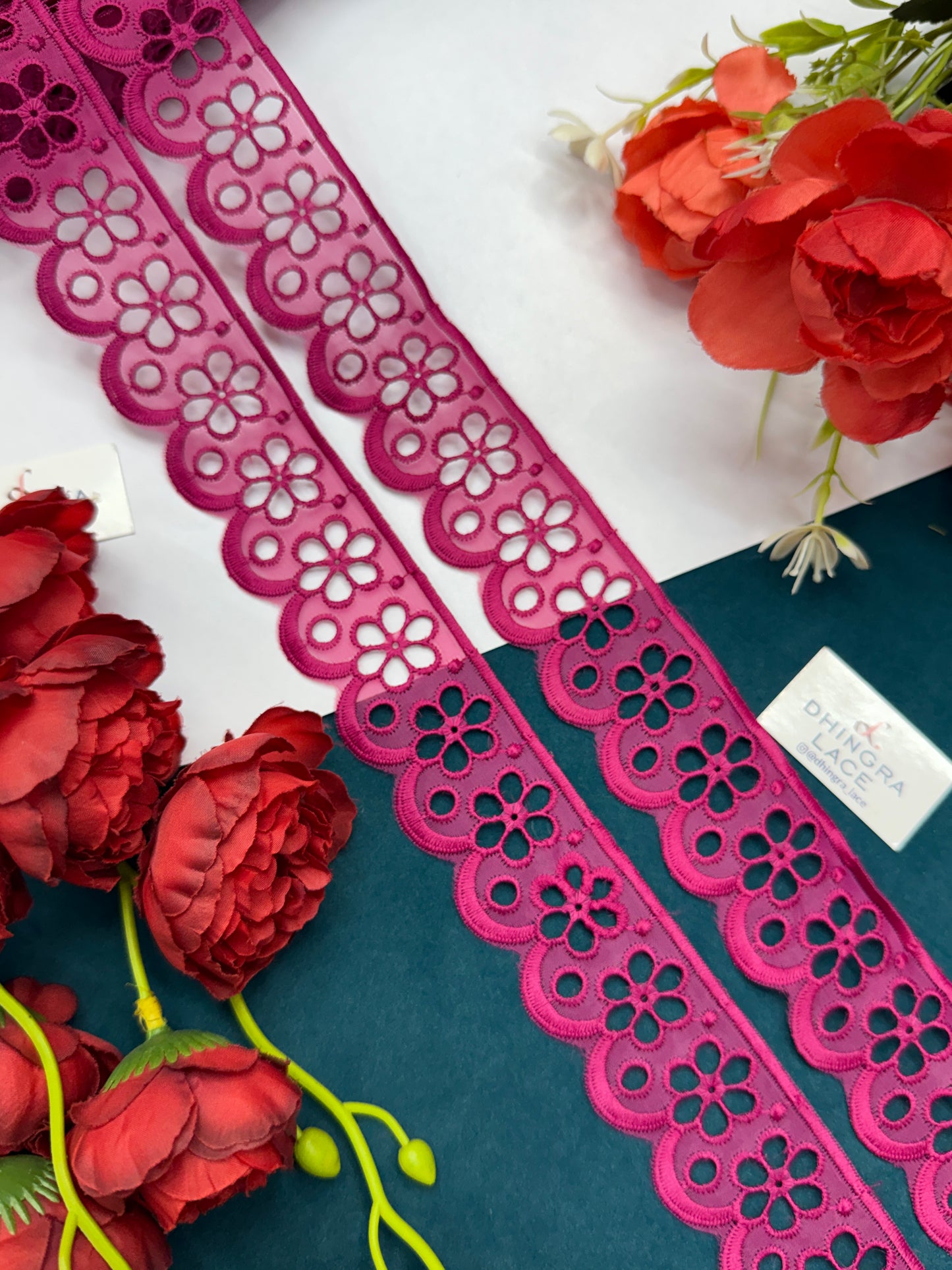Beautiful Organza Based Scallop 1.5 Inches Broad Lace (9 Meters) 300526/050626