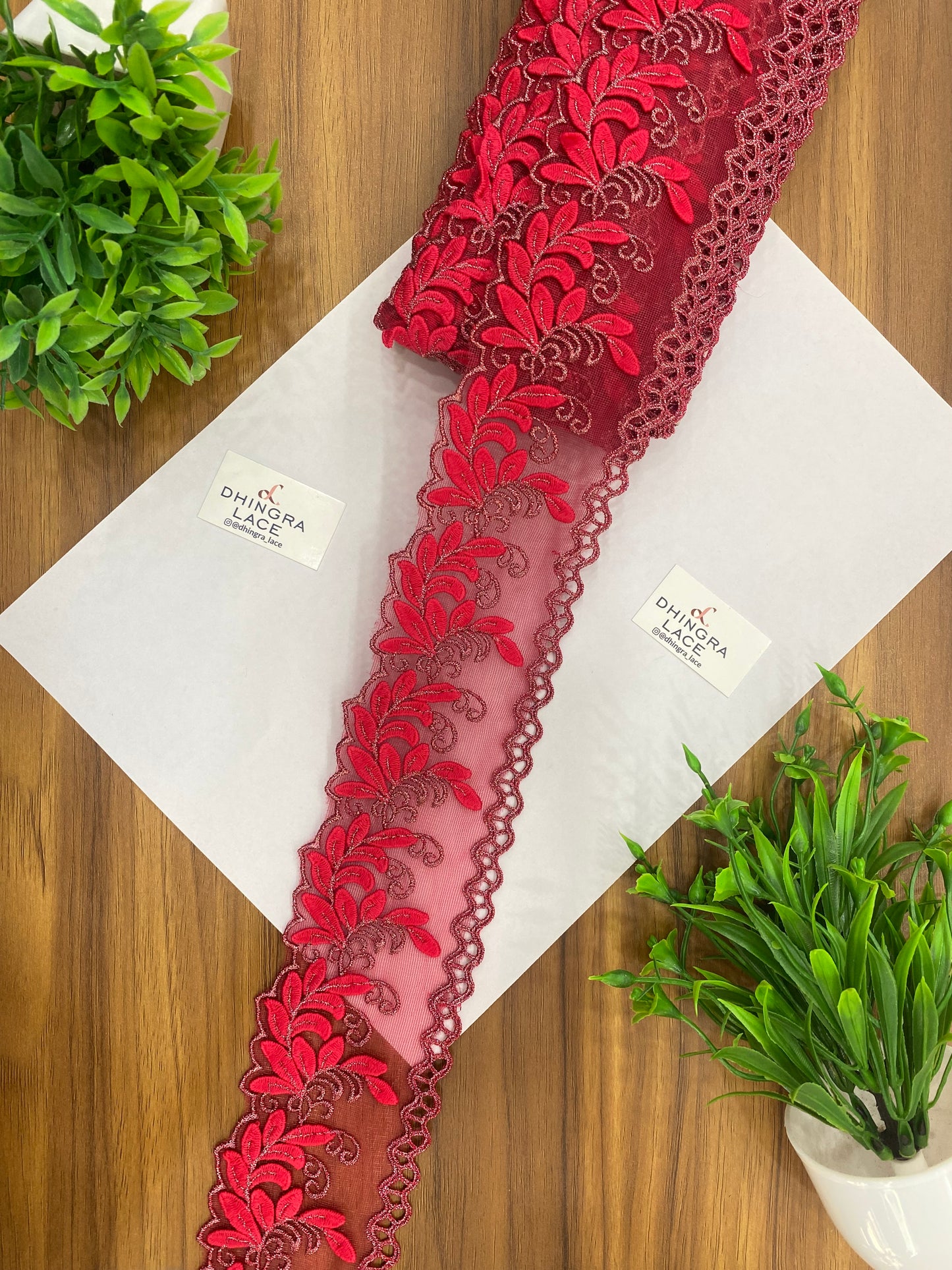 Beautiful Net Based Zari Work Guipure Lace (1 Meter) 090626/120626