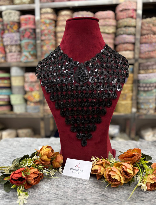 Beautiful Net Based Cutpipe And Sequence Work Neck 290325