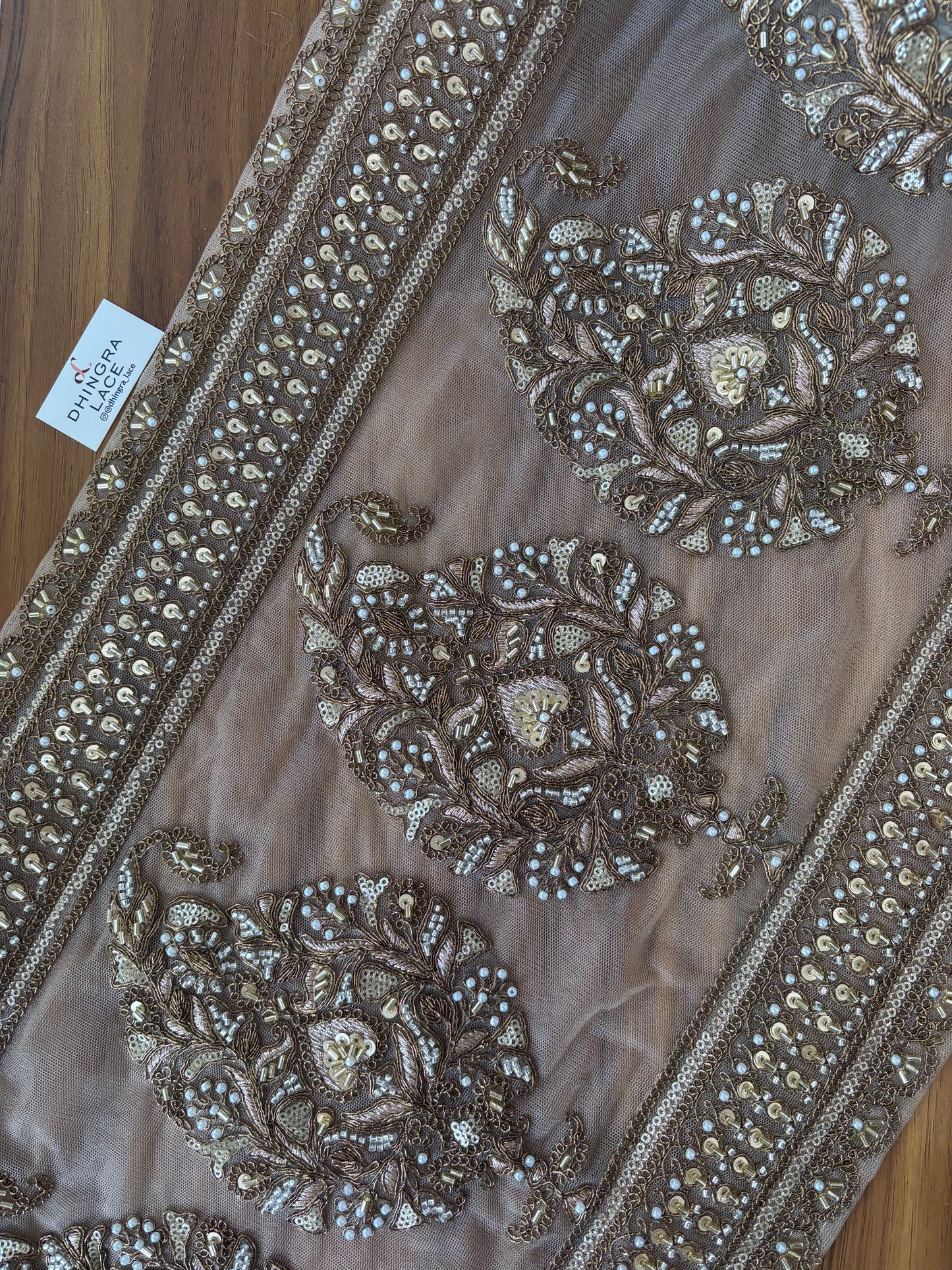 Beautiful Net Based Sequence And Cutpipe Work 13 Inches Broad Border Antique Gold 300126