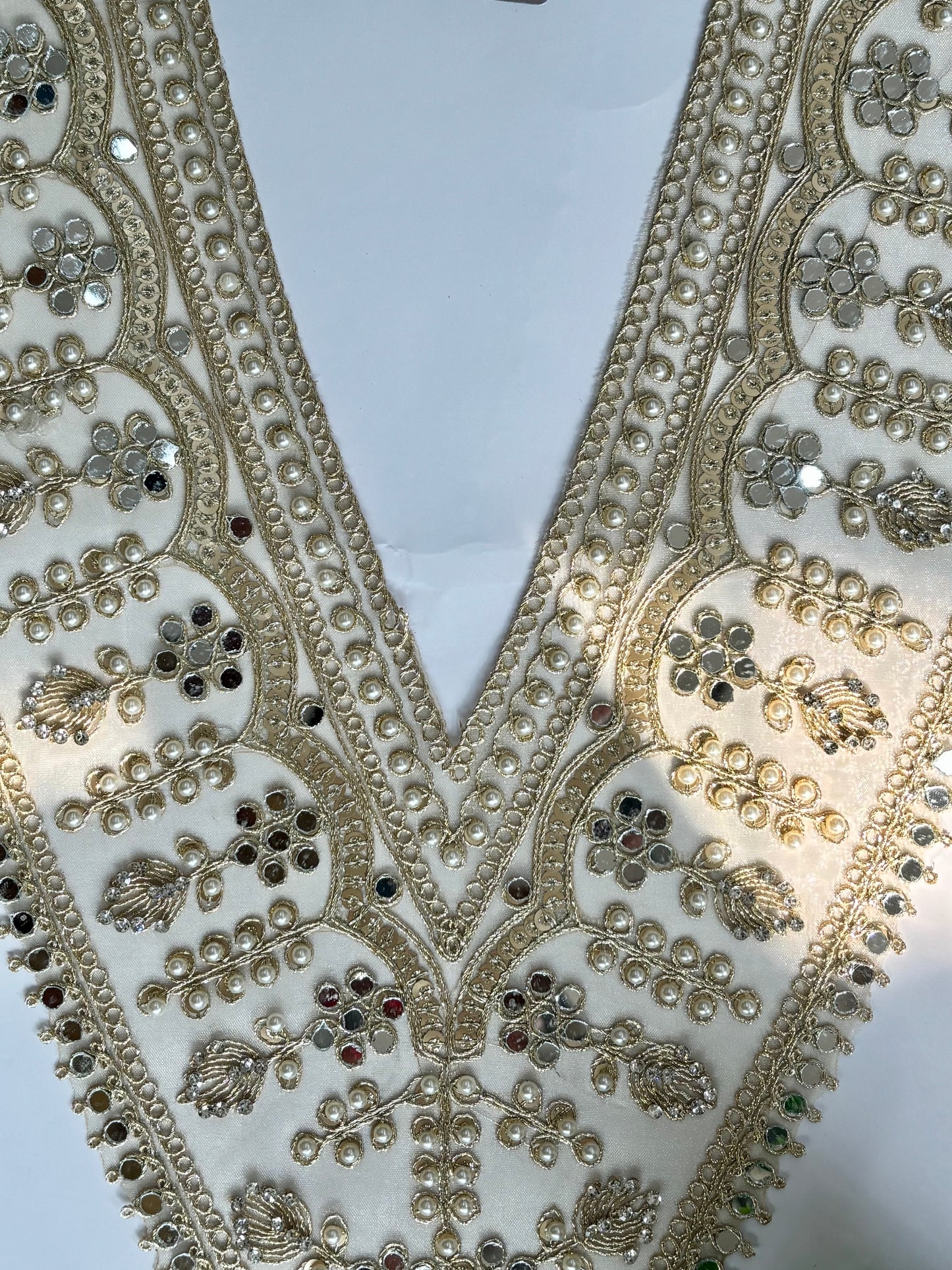 Beautiful Mirror Pearls And Zarkan Work V Neck Patch With Sleeves 200126