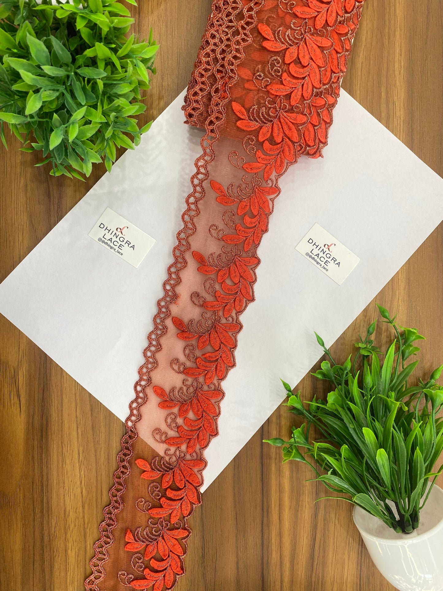 Beautiful Net Based Zari Work Guipure Lace (1 Meter) 090626/120626
