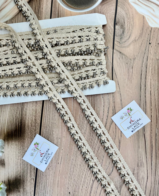 Beautiful BOHO Off White Silver Lace 190925/021025