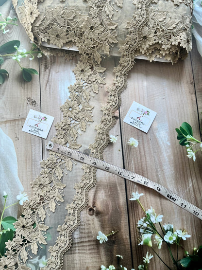Beautiful Organza Based Threadwork Lace Beige 090825