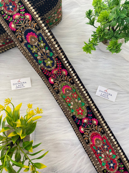 Velvet Based Multithread Work Zari Border (9 Meters) 011026
