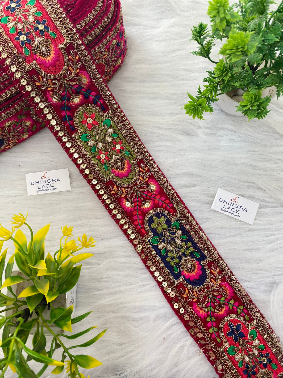 Velvet Based Multithread Work Zari Border (9 Meters) 011026