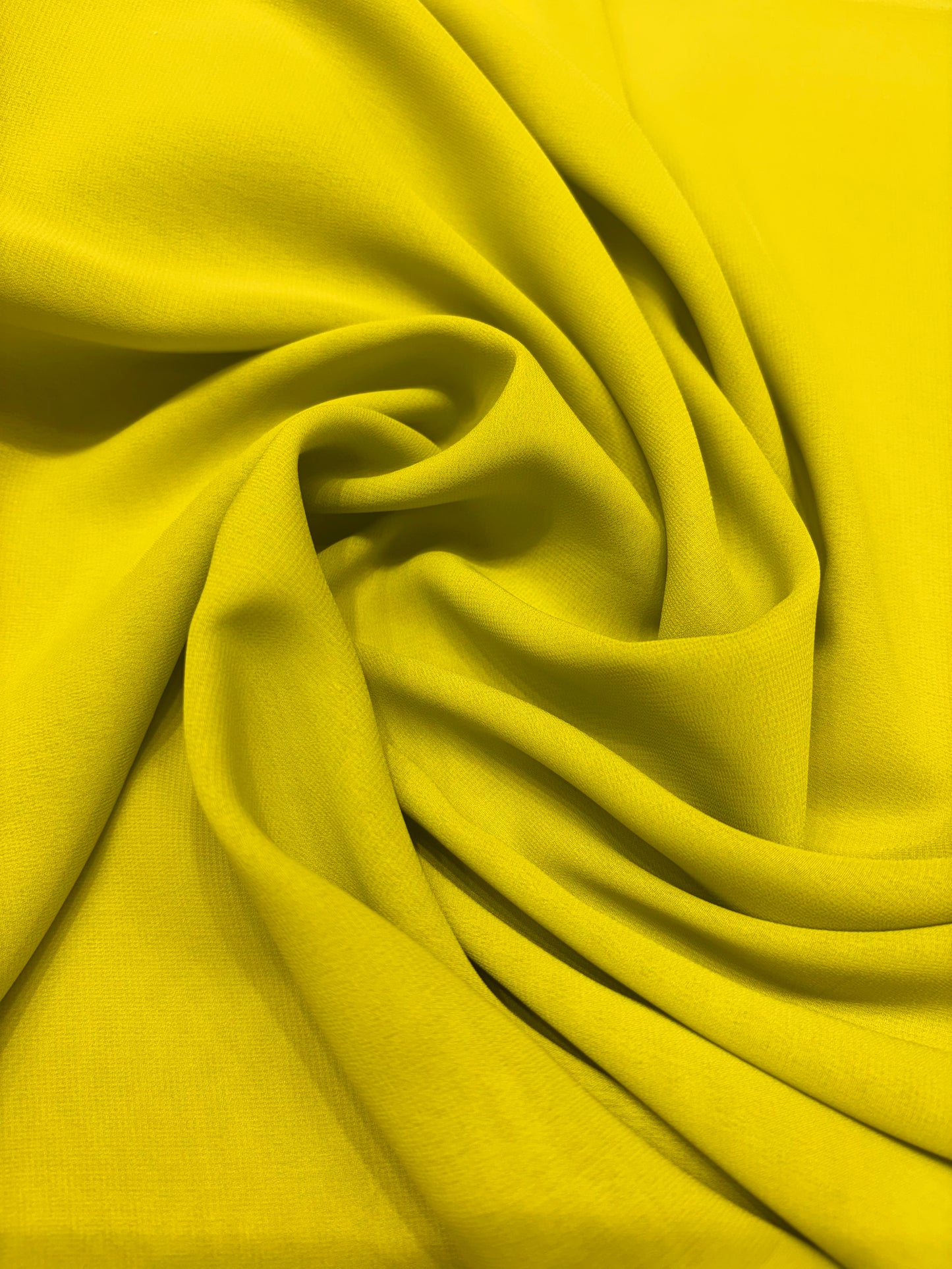 Super Fine Quality Georgette Fabric For Saree Salwar Kameez Gown & Dress, Width 44 Inches