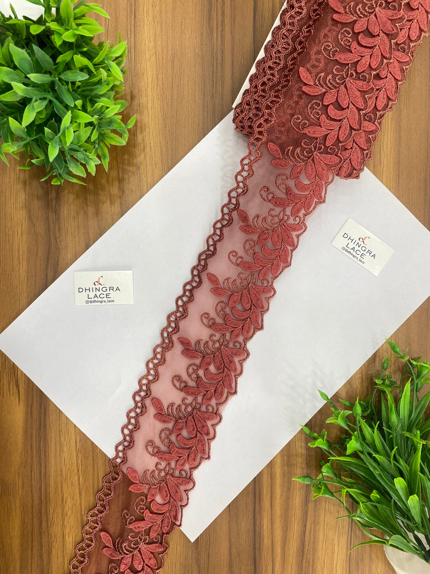 Beautiful Net Based Zari Work Guipure Lace (1 Meter) 090626/120626